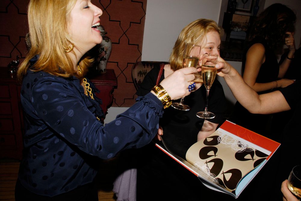 Deborah Buck Shows Us How To "Tableau" With Launch Of Her New Book At