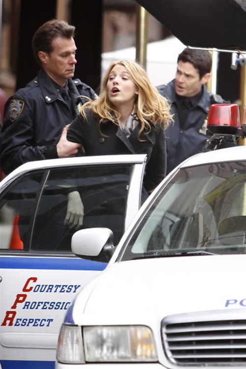 Blake Lively Gets Arrested By The Nypd