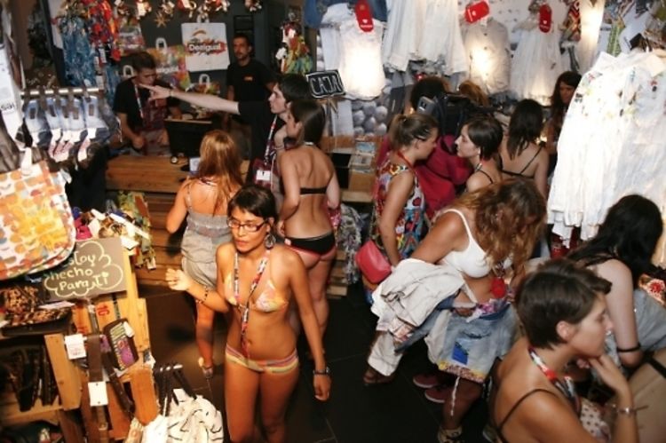 Desigual's Undie Party Brings Half-Naked Crowd to Broadway - Racked NY