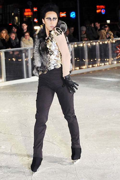 Daily Style Phile: Johnny Weir Is Fashion Week's Glittery 
