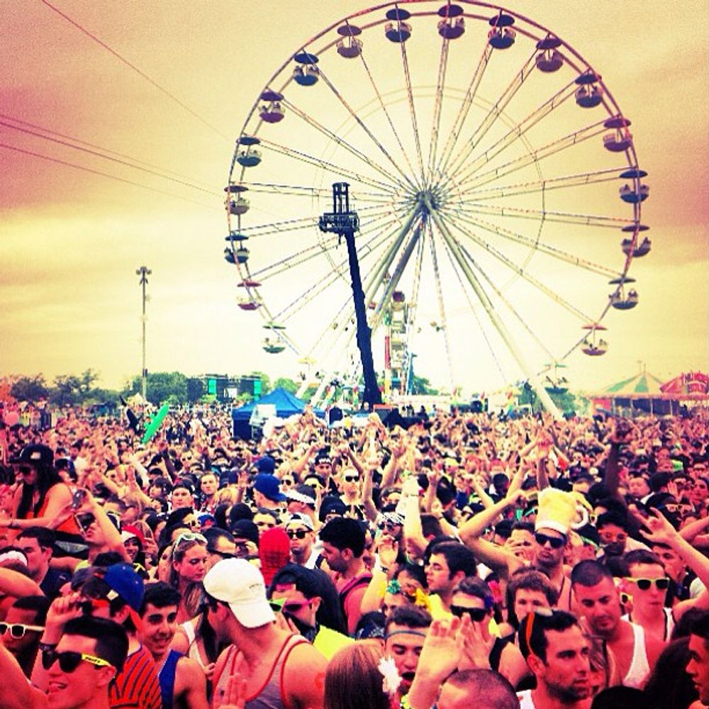 Instagram Round Up 2013 Electric Daisy Carnival New York