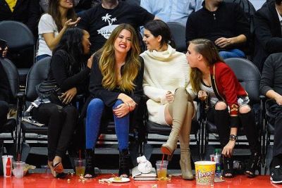 cara delevigne in Why Must Kendall Jenner Insist On Wearing Heels To Basketball Games?
