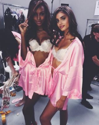 jasmine tookes in Your Backstage Look At The 2016 Victoria's Secret Fashion Show In Paris