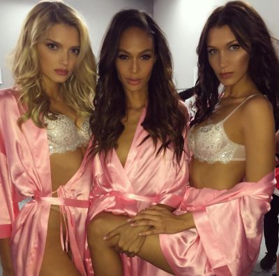 bella hadid in Your Backstage Look At The 2016 Victoria's Secret Fashion Show In Paris