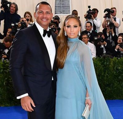 jennifer lopez in The Met Gala's Most Gorgeous Couples