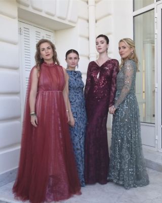 nell diamond in Science & Socialites: Inside CNN Reporter Rachel Crane's French Riviera Wedding