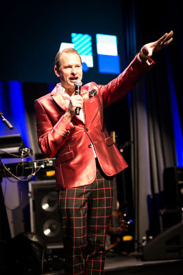 carson kressley in Delivering Good 2018 Annual Gala