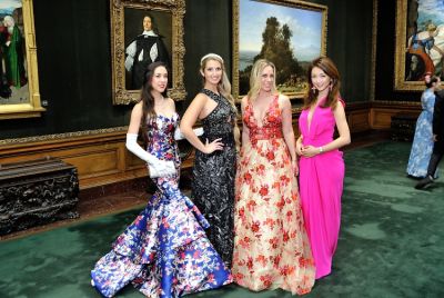 emily mohr-right in New York's Chicest Young Socialites Stun At The 2019 Frick Young Fellows Ball