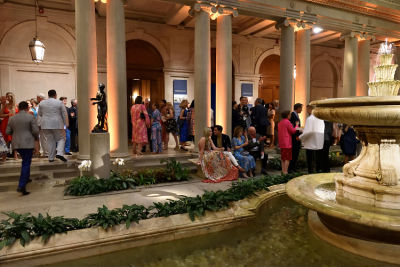 lauren sobel in The Frick Collection Spring Garden Party 2019