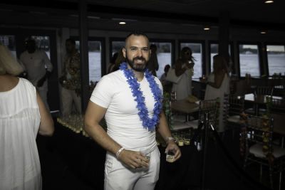 jon harari in A Sunset Cruise Soirée? Inside Jon Harari's Annual Yacht Party!