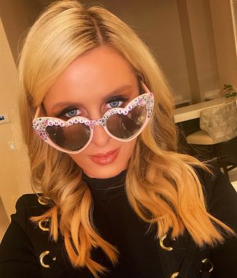 nicky hilton in Paris Hilton Went All Out For Her Bachelorette Party In Vegas