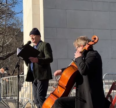 Watch Bill Murray's Surprise Performance At Washington Square Park