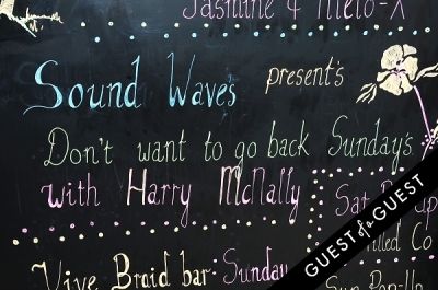 SOUND WAVES presents Don't Want To Go Back Sundays