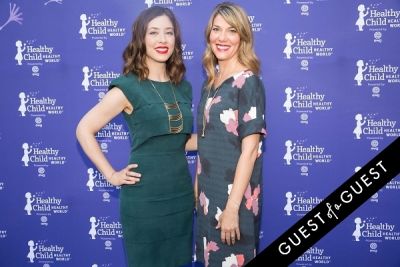 jenna fischer in Healthy Child Healthy World 23rd Annual Gala Red Carpet