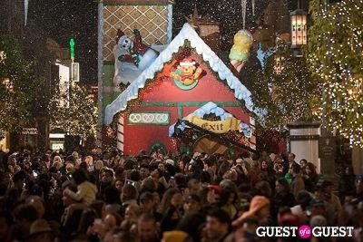 The Grove’s 11th Annual Christmas Tree Lighting Spectacular Presented by Citi