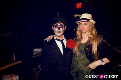 ashley parker in Taka Taka: Mexican Sushi + Japanese Tacos Day of the Dead Grand Opening