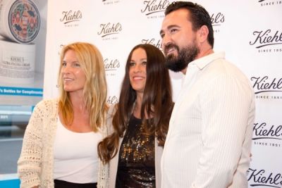 alanis morissette in Kiehl's Earth Day Partnership With Zachary Quinto and Alanis Morissette