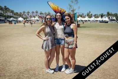 katie minie in Coachella Festival 2015 Weekend 2 Day 2