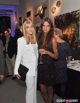 bella edlund in Carbon NYC Spring Charity Soiree