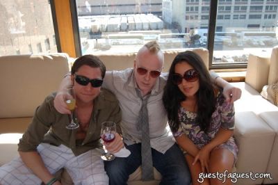 izzy gold in Rooftop Brunch at Hudson Terrace