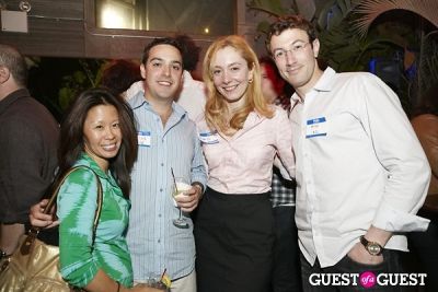 candi dalipe in Digg.com Hosts a Coctail Party