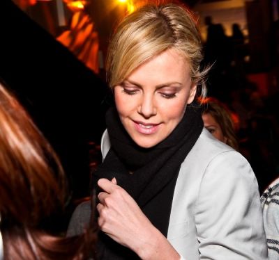 charlize theron in WHCD First Amendment Party