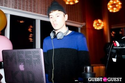 dj mess-kid in Paper Magazine's 16th Annual Beautiful People Party