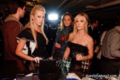 tinsley mortimer in Guest of a Guest Site Redesign Party
