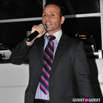 daniel levy in An Evening PINKnic hosted by Manhattan Home Design