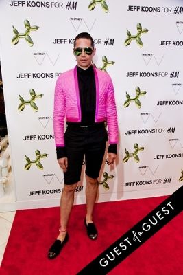di mondo in Jeff Koons for H&M Launch Party