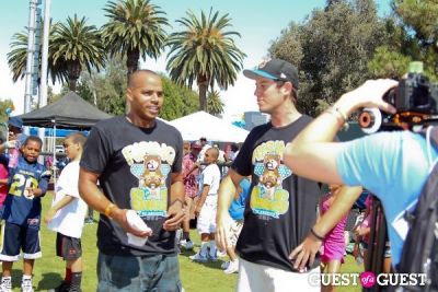 donald faison in 3rd Annual All-Star Kickball Game Benefiting Rising Stars of America