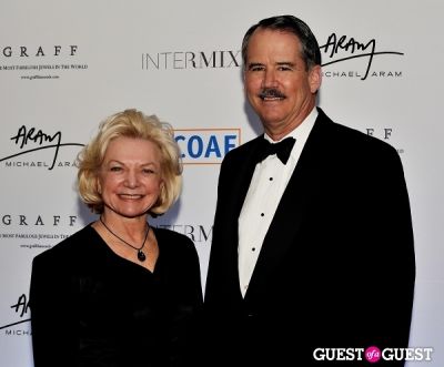 donna evans in Children of Armenia Fund 9th Annual Holiday Gala - gallery 1