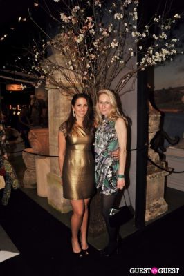 lindsay burn-grimes in Winter Antiques Show Young Collectors Night