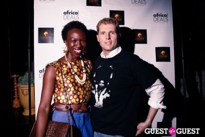 enyinne owunwanne in Cocody Productions and Africa.com Host Afrohop Event Series at Smyth Hotel