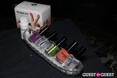esnavi live in Launch Party: Esnavi Live Nail Polish Collection by Dazzle Dry