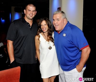 frayda resnick in NY Giants Training Camp Outing at Frames NYC