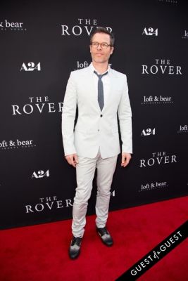 guy pearce in Premiere A24's of 