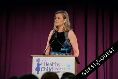 heather white in Healthy Child Healthy World 23rd Annual Gala