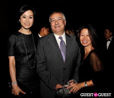 ida liu in 2012 Outstanding 50 Asian Americans in Business Award Dinner
