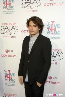 john mayer in VH1 SAVE THE MUSIC FOUNDATION 2010 GALA