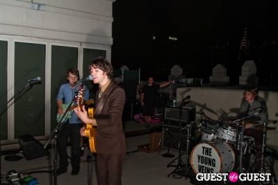 nick murray in The Young Veins: Rooftop Performance