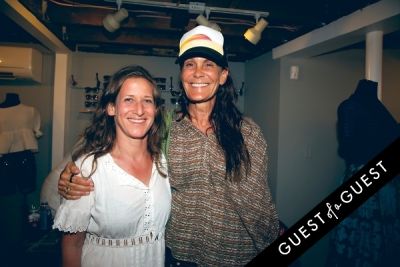 Cynthia Rowley co-hosts a beach-backyard party in Montauk with Pret-à-Surf and Sleepy Jones