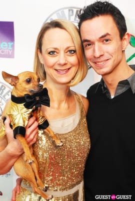 eli the-chihuahua in PAMPERED ROYALE BY MALIK SO CHIC Fall 2011 Handbag Launch
