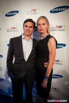 karolina kurkova in Samsung Hope For Children Gala 2013