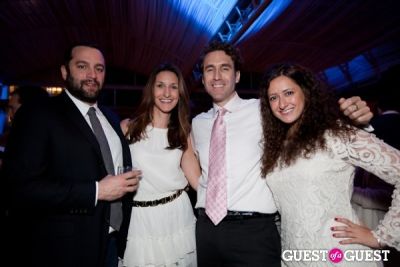 kelly cerialo in Cancer Research Institute Young Philanthropists “Night in White”