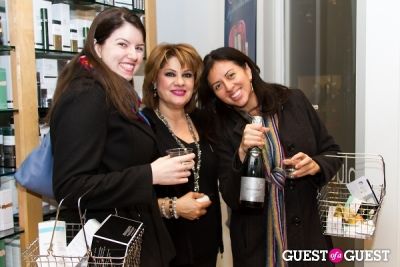 kelly james in Bluemercury Holiday Shopping Party