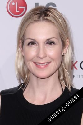 kelly rutherford in LG the Art of the Pixel