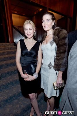 kelly rutherford in The New York Observer 25th Anniversary