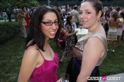 kim setoodeh in The Frick Collection's Summer Garden Party