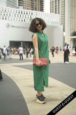 leren li in NYFW Style from the Tents: Street Style